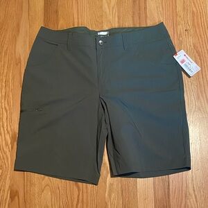 Marmot Men's arch rock short in olive green NWT size 38